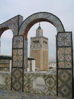 <옥상에서 바라 본 지투나 모스크 미나렛>